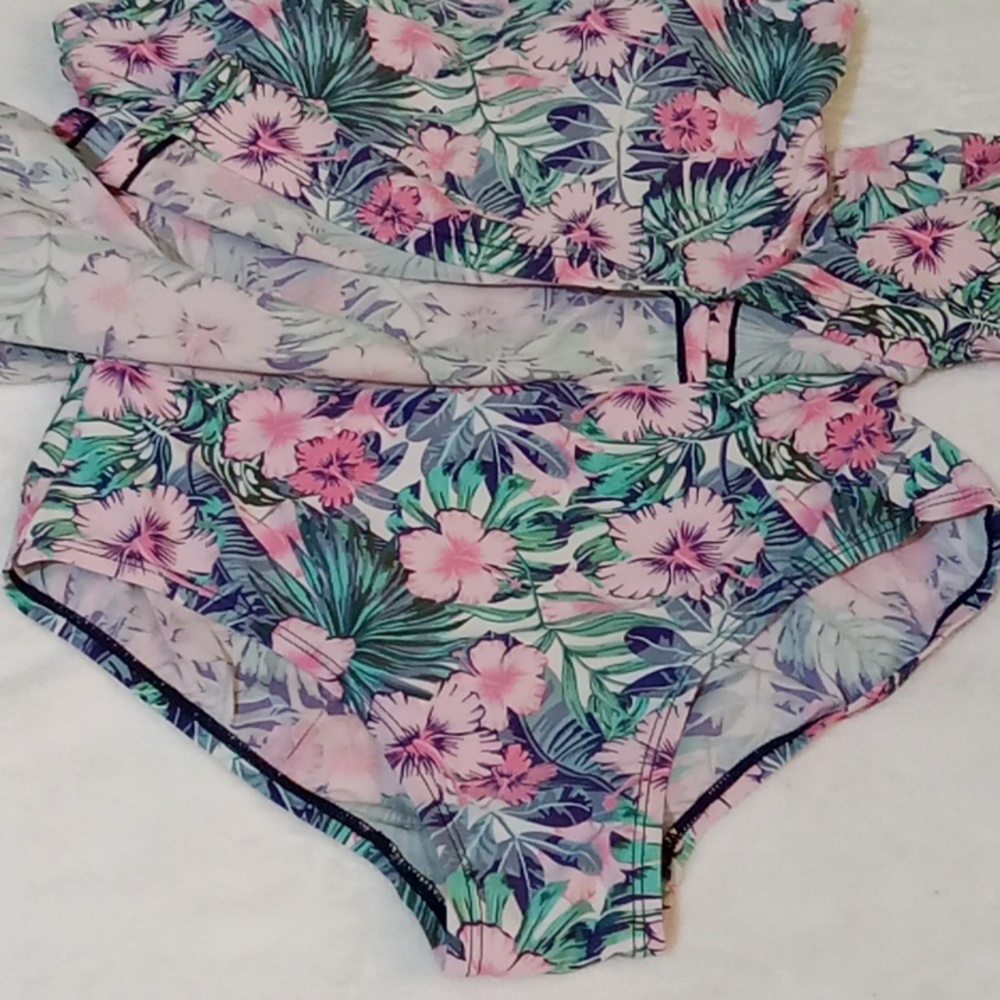 Shore Shapes Swimwear Floral Print One Piece Skirted Swimsuit, Sz 12 - Picture 7 of 8